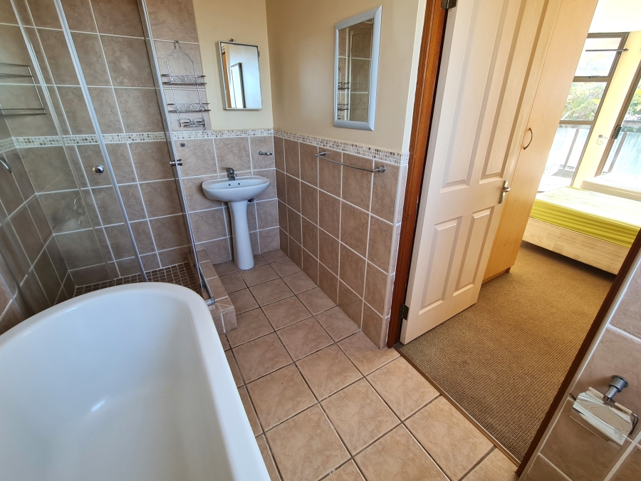2 Bedroom Property for Sale in Jeffreys Bay Central Eastern Cape